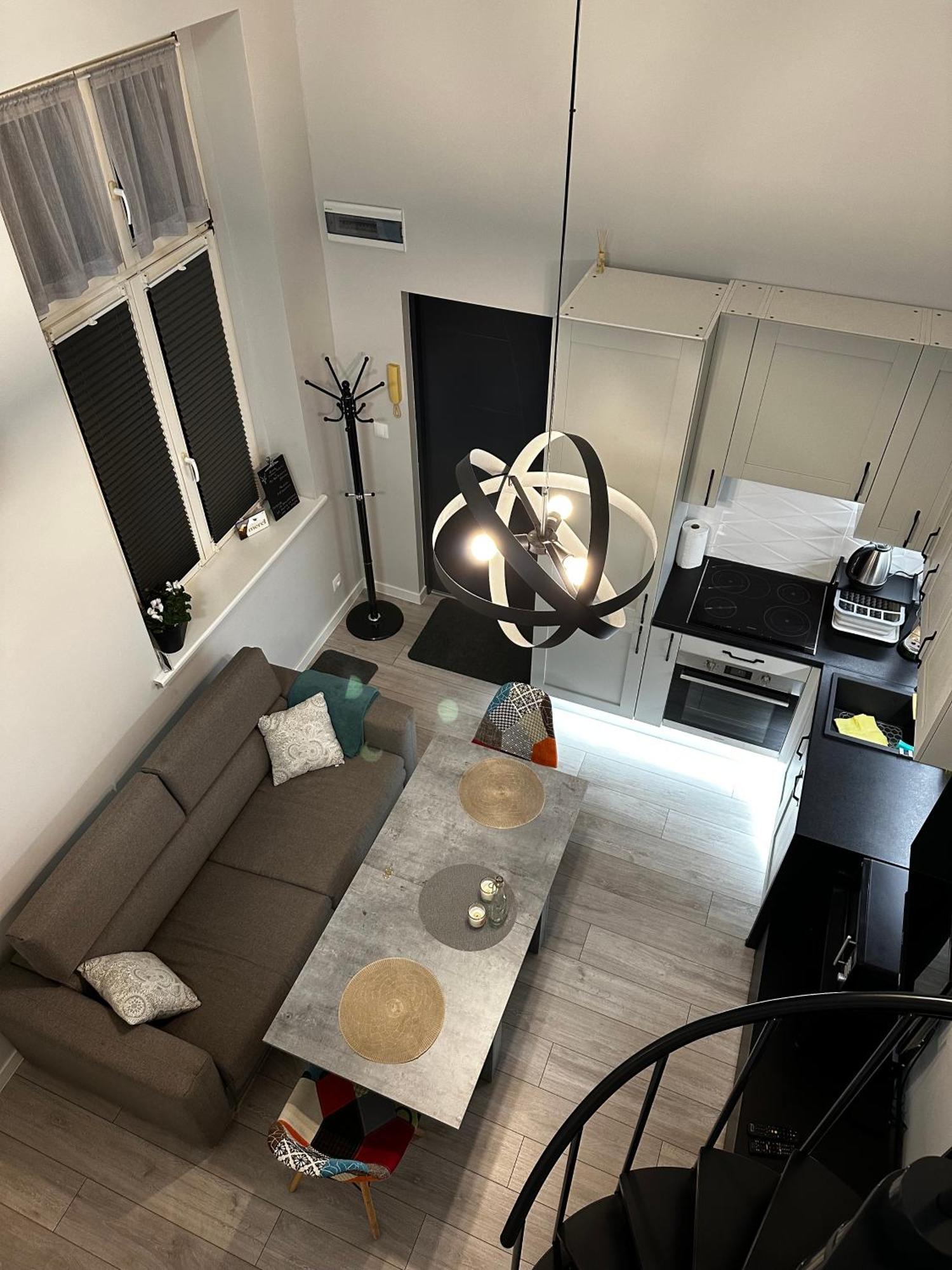 Miniapartament Jelonka Jelenia Góra Esterno foto